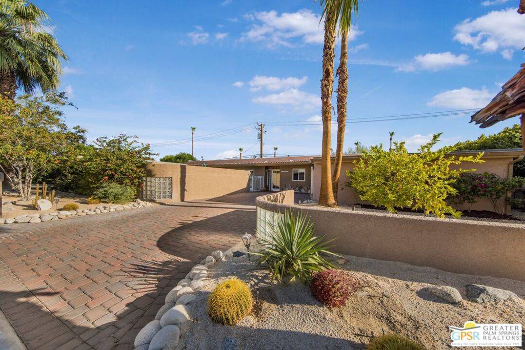 Palm Desert, CA 92260,73940 Mountain View AVE