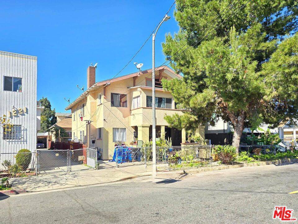 1215 Fedora ST, Los Angeles, CA 90006