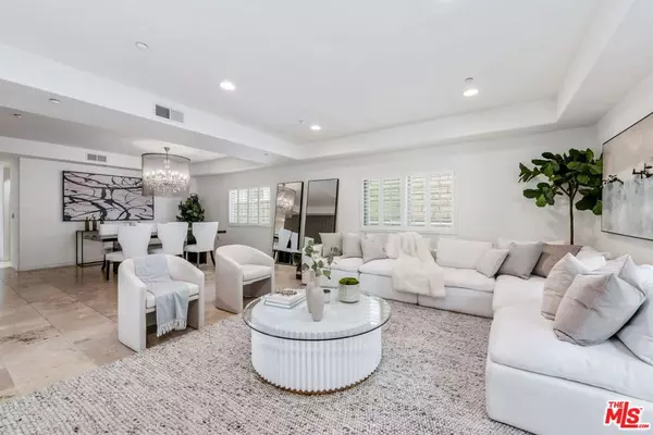 Los Angeles, CA 90049,11633 Chenault ST #203