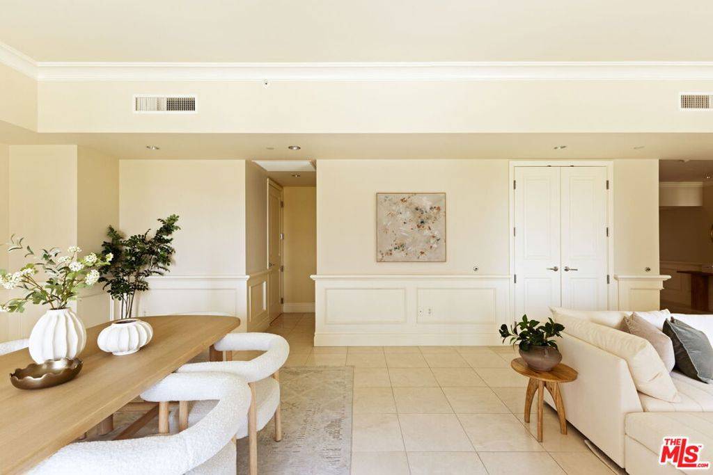 Los Angeles, CA 90024,10727 Wilshire BLVD #501