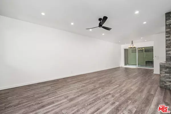 West Hollywood, CA 90069,9000 Cynthia ST #205