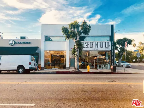7451 Melrose AVE, Los Angeles, CA 90046