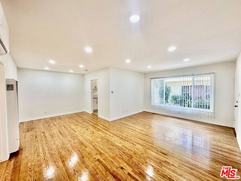 1108 S Sherbourne DR #1, Los Angeles, CA 90035