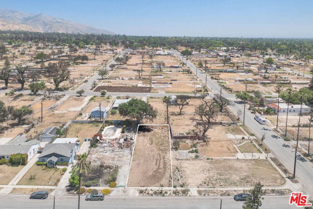 Altadena, CA 91001,2724 Glen AVE