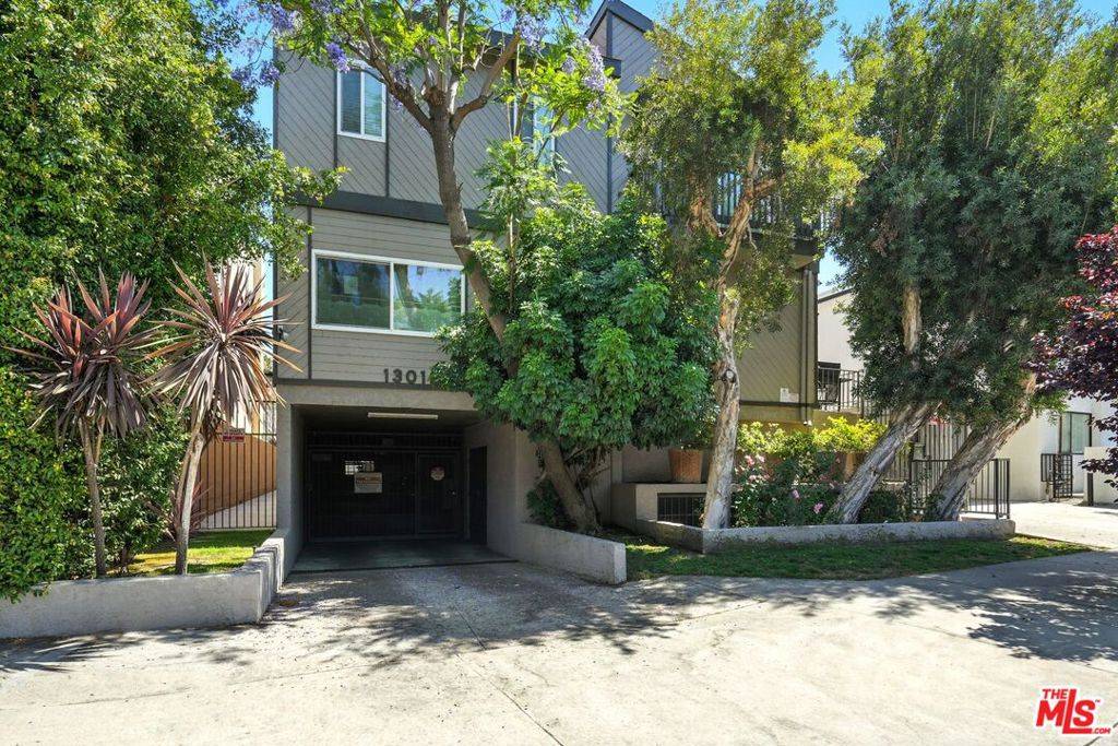 13012 Valleyheart DR #6, Studio City, CA 91604