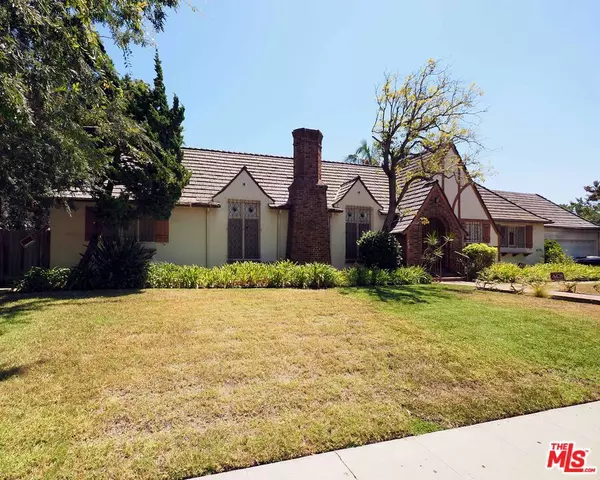 Los Angeles, CA 90048,742 Schumacher DR