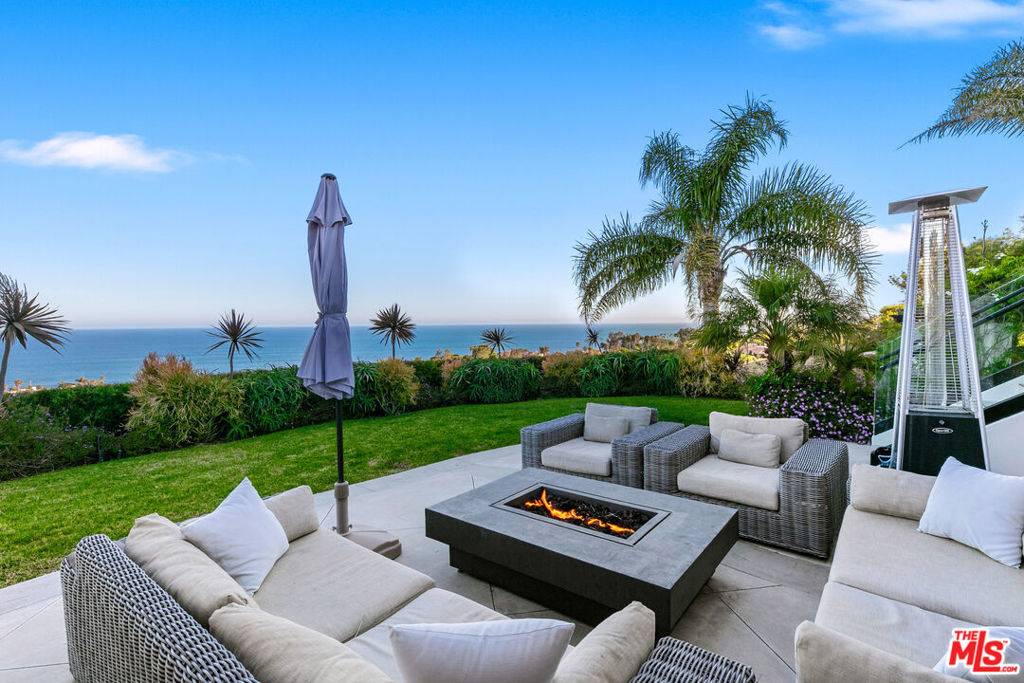 Malibu, CA 90265,6311 Tantalus DR