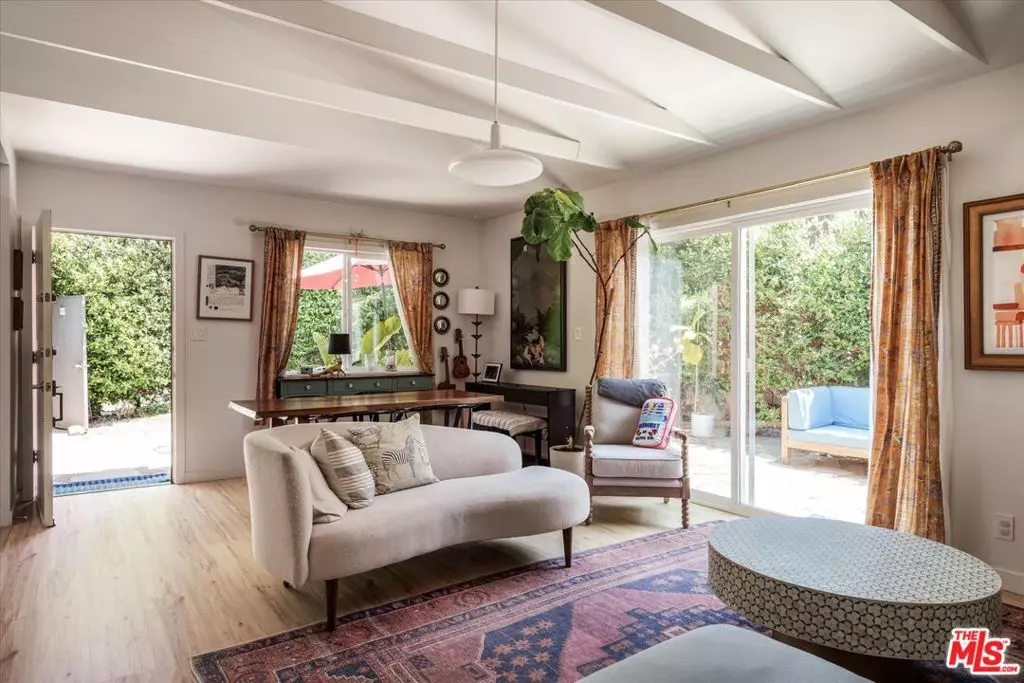 Los Angeles, CA 90039,3794 Legion LN