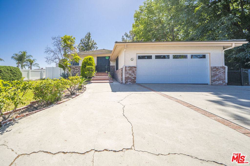West Covina, CA 91791,802 S Hollenbeck ST