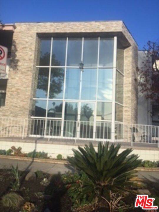 12205 GORHAM AVE #8, Los Angeles, CA 90049