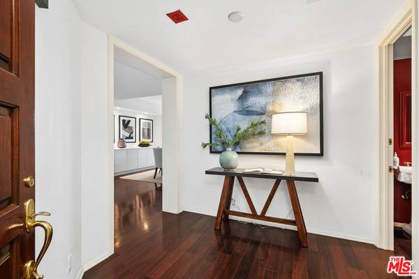Los Angeles, CA 90024,10550 Wilshire BLVD #305