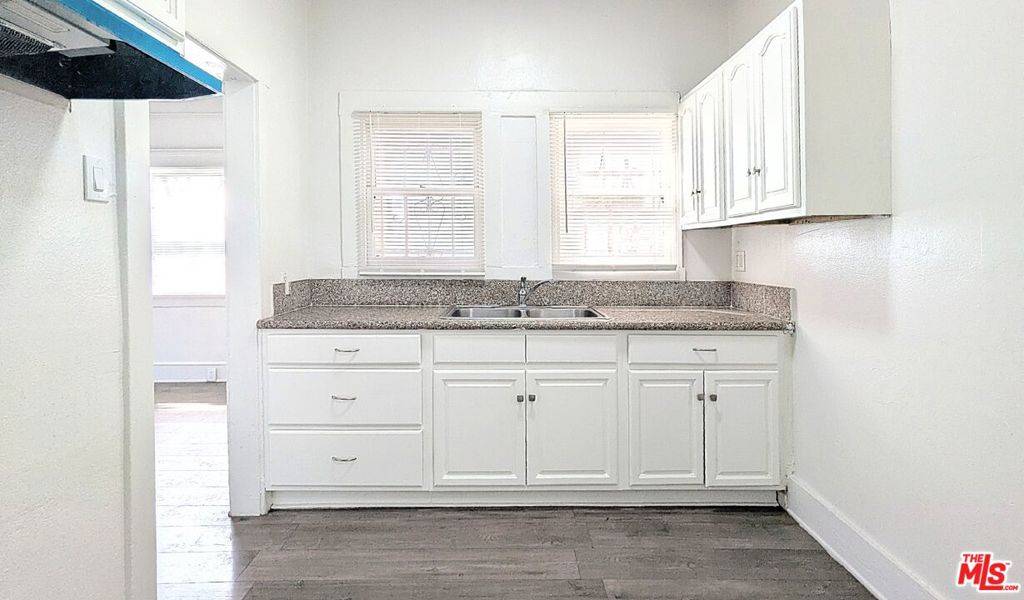 Long Beach, CA 90802,435 W 4TH ST
