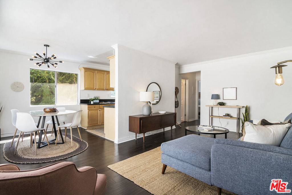 1112 N Olive DR #8, West Hollywood, CA 90069