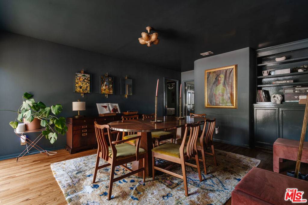 Toluca Lake, CA 91602,4426 Auckland AVE