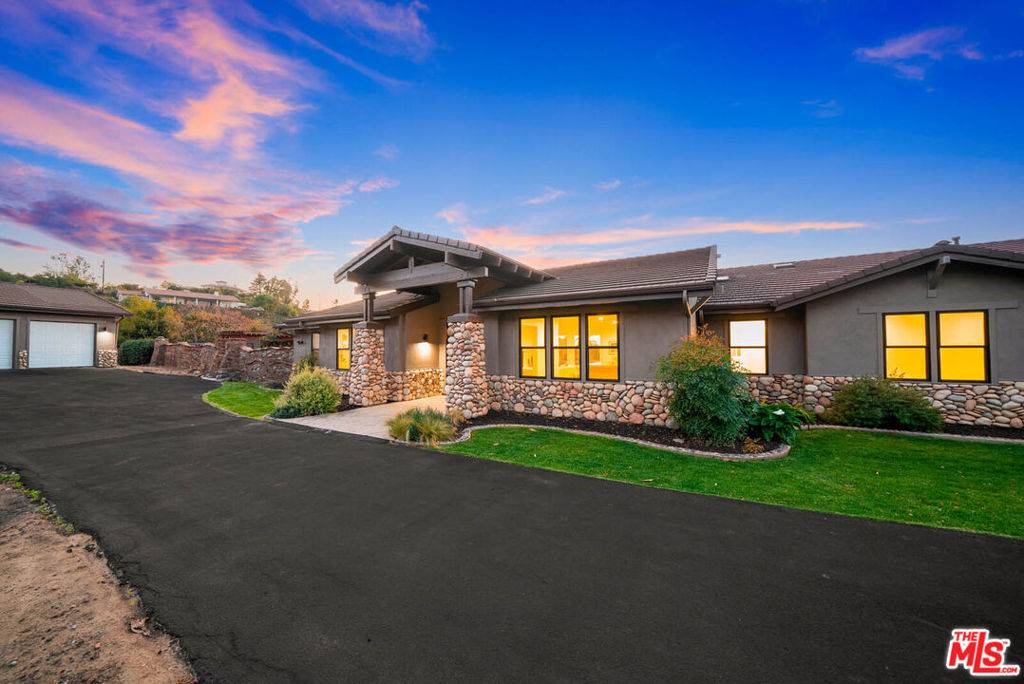 Bonsall, CA 92003,32070 Via Vera