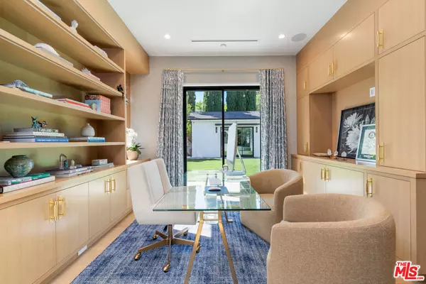 Encino, CA 91316,17228 Otsego ST