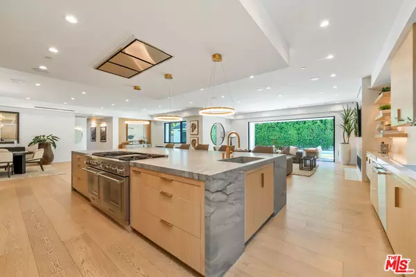 17228 Otsego ST, Encino, CA 91316