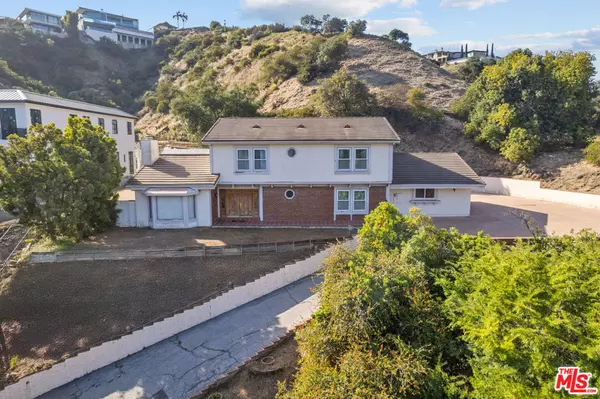 1181 Somera RD, Los Angeles, CA 90077