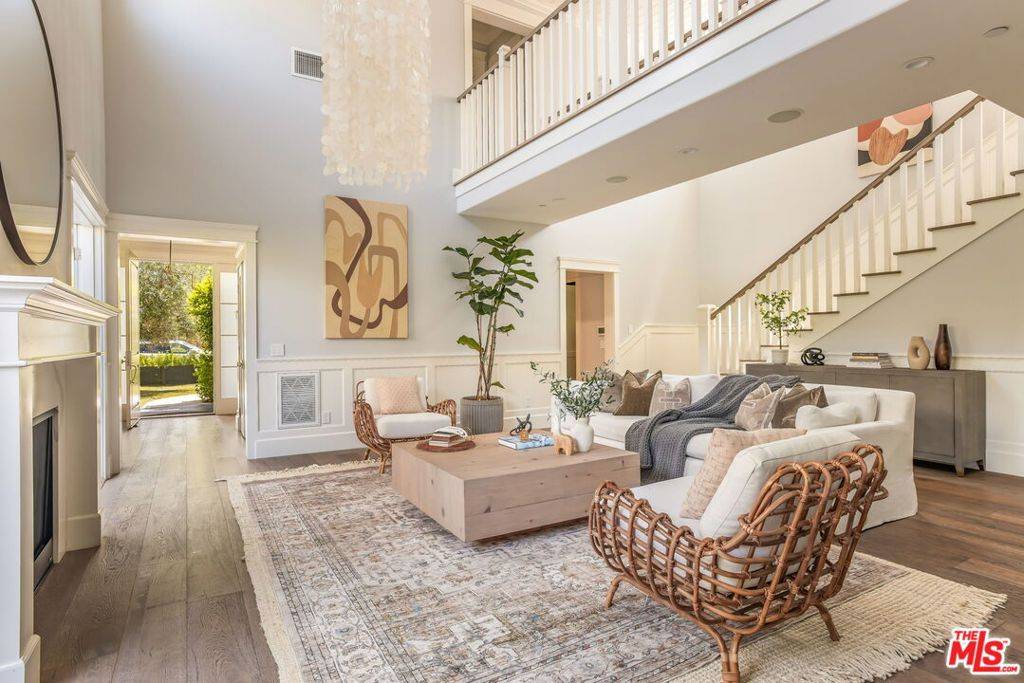 Santa Monica, CA 90405,2666 33rd ST