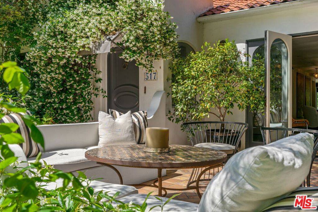 Santa Monica, CA 90402,517 EUCLID ST