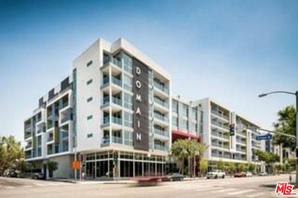 West Hollywood, CA 90046,7141 Santa Monica BLVD #502