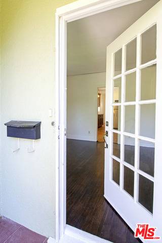 Los Angeles, CA 90039,3403 Glenhurst AVE