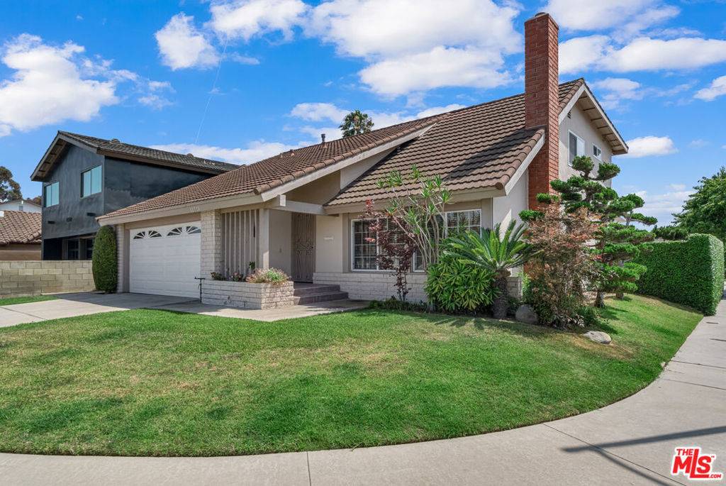 12516 Rosy CIR, Los Angeles, CA 90066