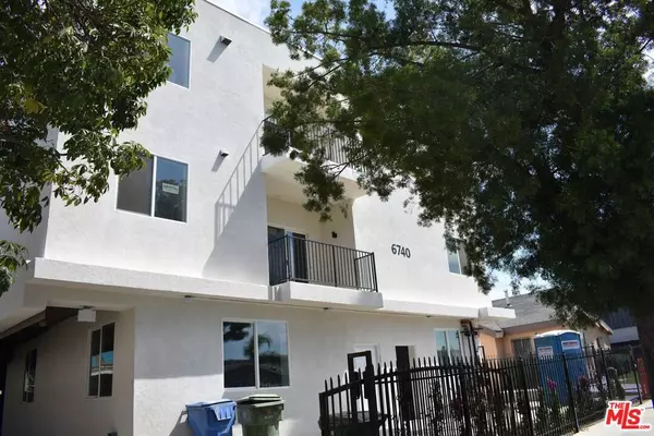 Los Angeles, CA 90043,6740 Brynhurst AVE