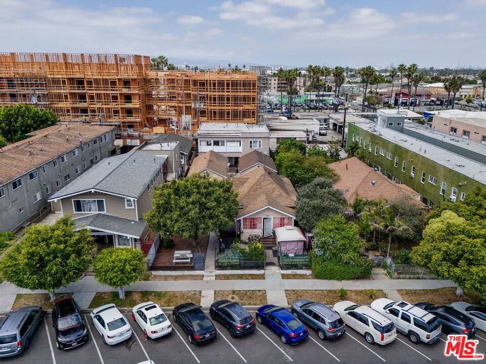 1445 Elm AVE, Long Beach, CA 90813