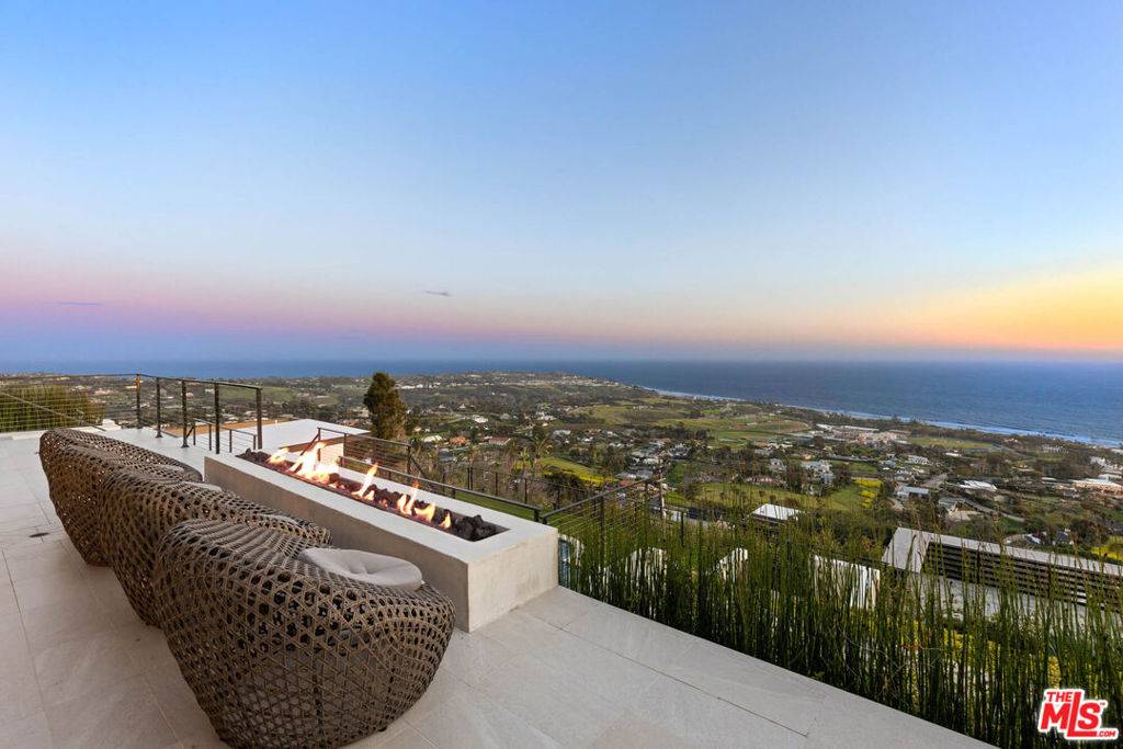 5366 Horizon DR, Malibu, CA 90265