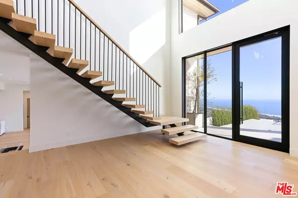 Malibu, CA 90265,5366 Horizon DR
