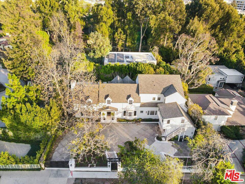 404 S Westgate AVE, Los Angeles, CA 90049