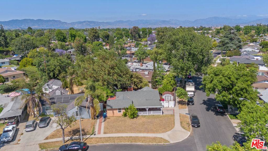 Lake Balboa, CA 91406,17503 Runnymede ST