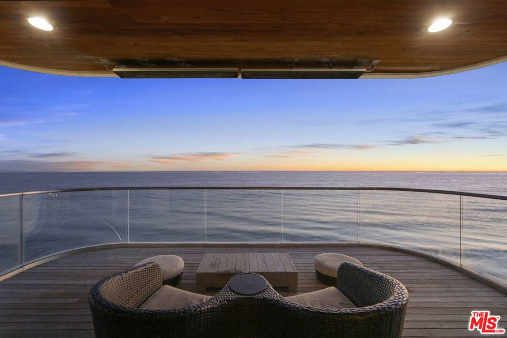 Malibu, CA 90265,18860 Pacific Coast HWY