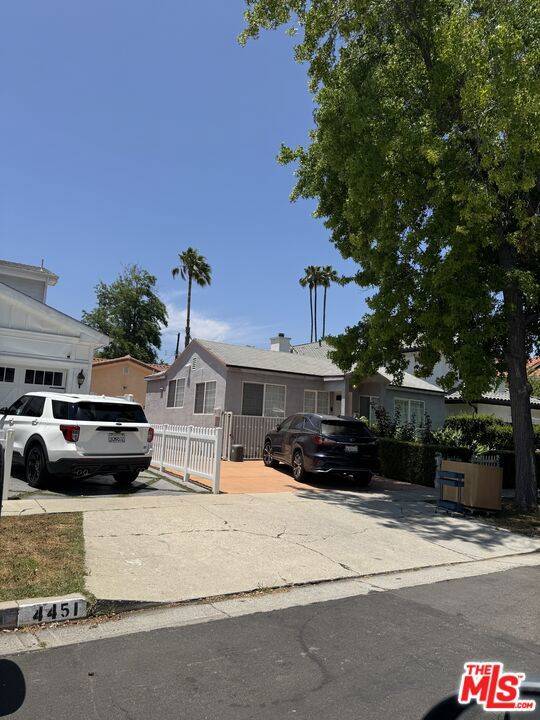 4503 Tobias AVE, Sherman Oaks, CA 91403