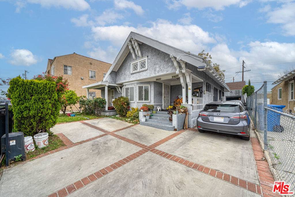 Los Angeles, CA 90006,2905 W 14th ST