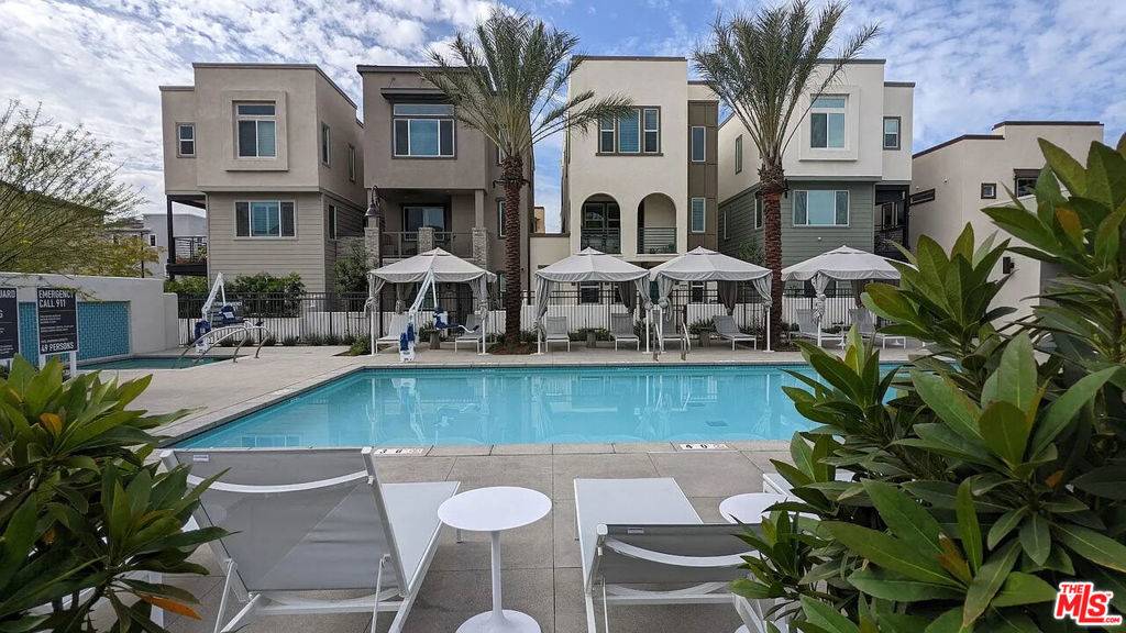 767 Sienna WAY, Inglewood, CA 90301