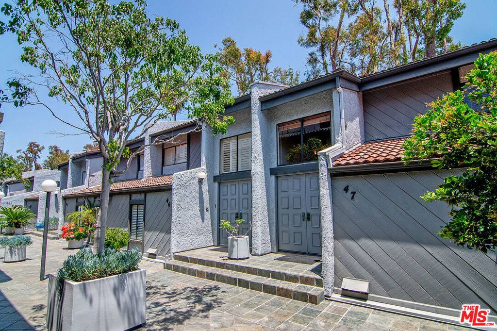 1937 S Beverly Glen BLVD #47, Los Angeles, CA 90025