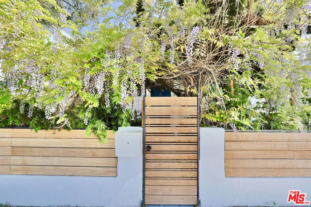 Venice, CA 90291,510 Venice WAY
