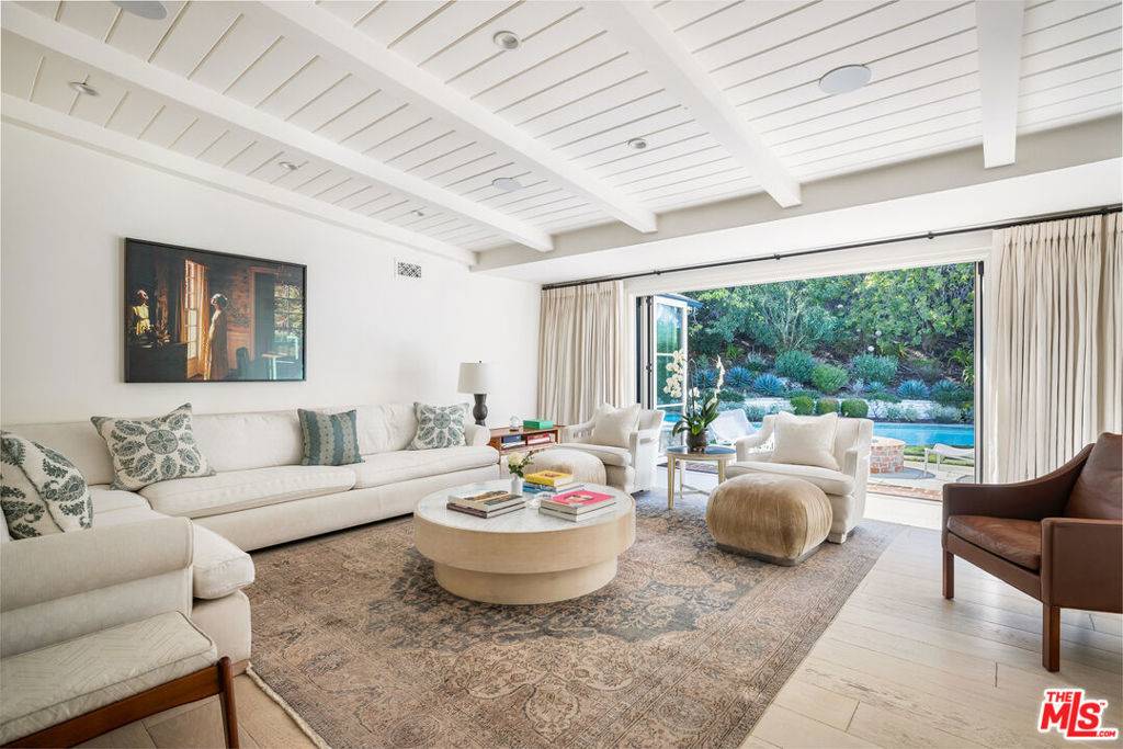 1801 San Ysidro DR, Beverly Hills, CA 90210