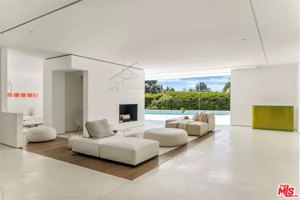 Beverly Hills, CA 90210,510 Arkell DR