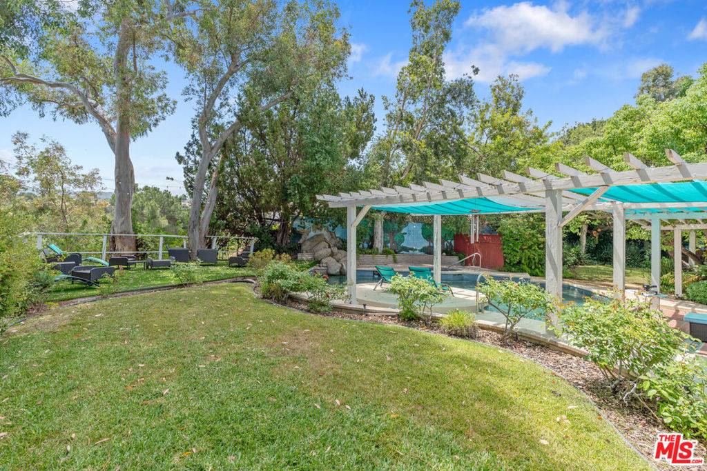 Tarzana, CA 91356,4126 Ellenita AVE