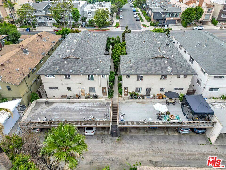 Sherman Oaks, CA 91423,13453 Moorpark ST