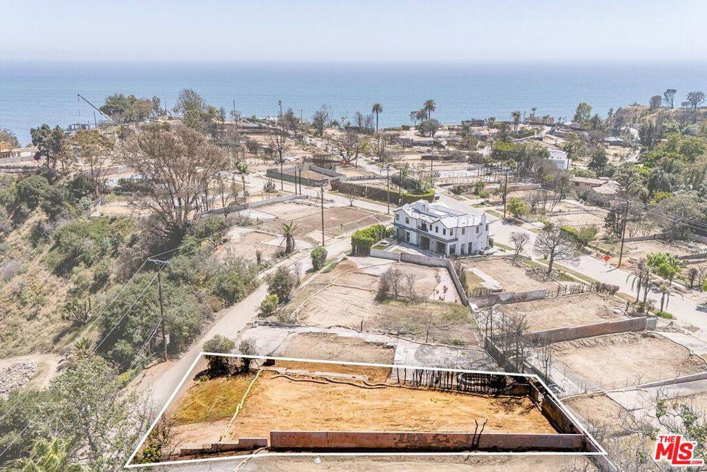 533 N Marquette ST, Pacific Palisades, CA 90272
