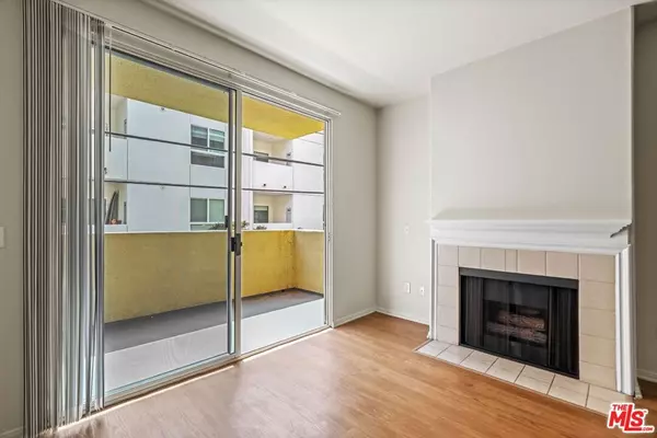 Los Angeles, CA 90025,1845 Butler AVE #205