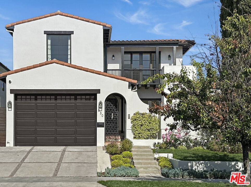 530 N Alta Vista BLVD, Los Angeles, CA 90036