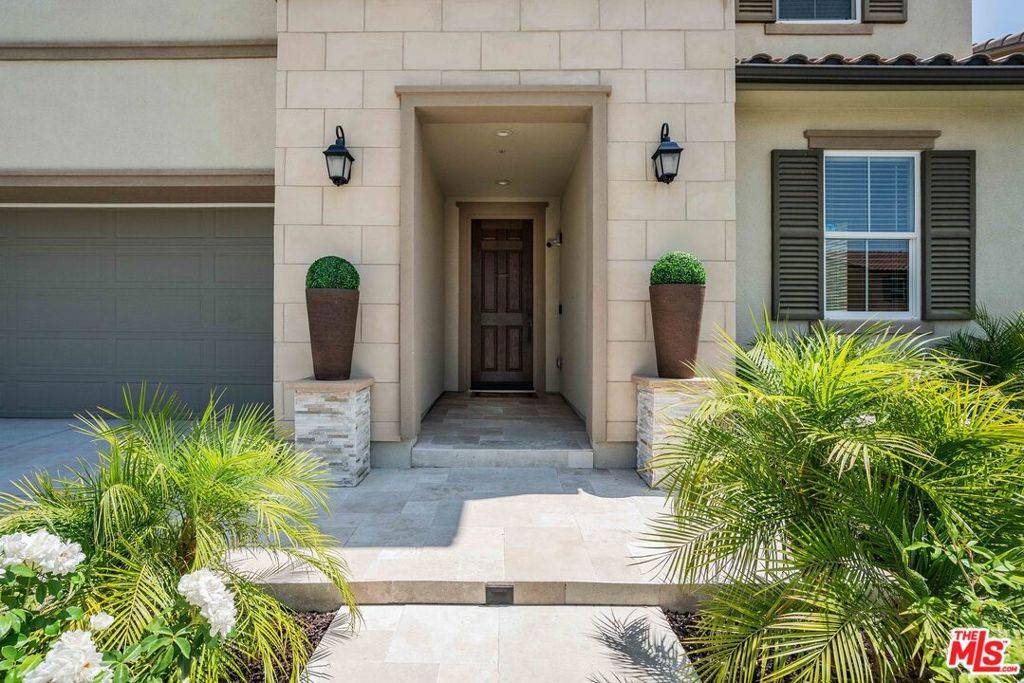 Santa Clarita, CA 91350,19173 Lauren LN