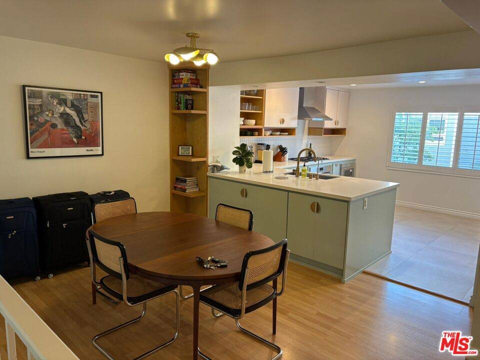 Marina Del Rey, CA 90292,4616 Glencoe AVE #3