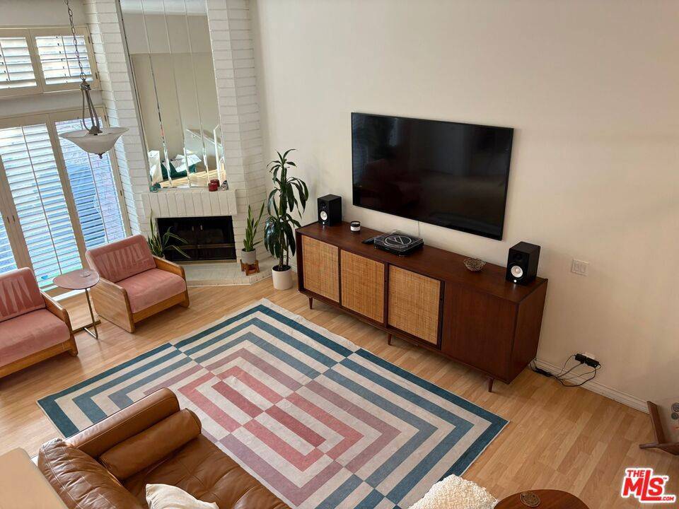 Marina Del Rey, CA 90292,4616 Glencoe AVE #3