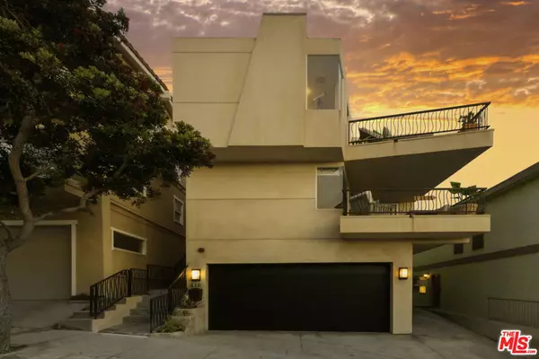 Manhattan Beach, CA 90266,216 38th ST